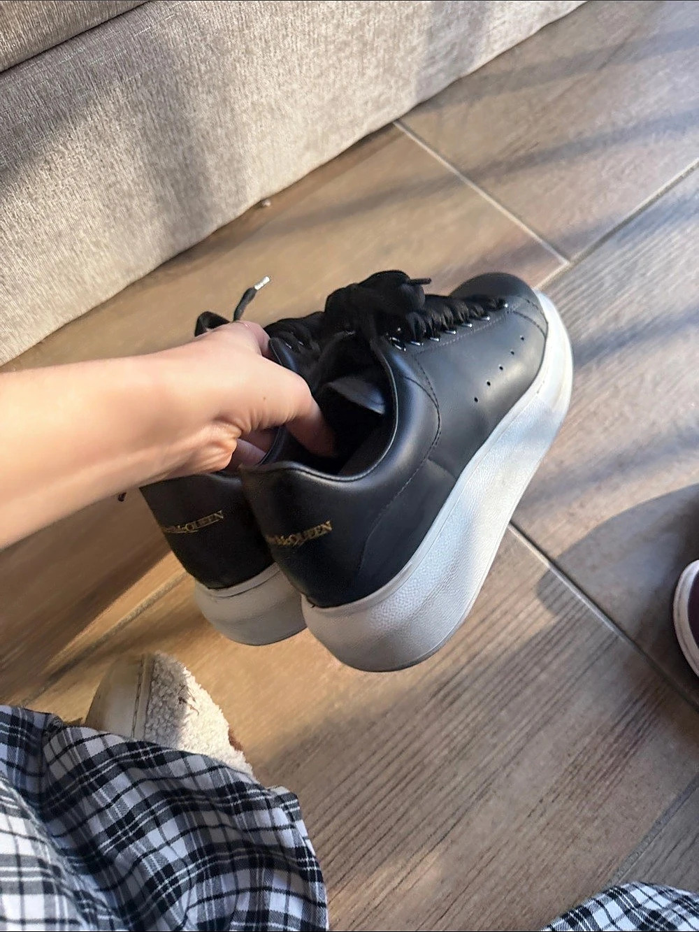 Alexander McQueen Oversized Sneaker Black White Sneakers Us 6